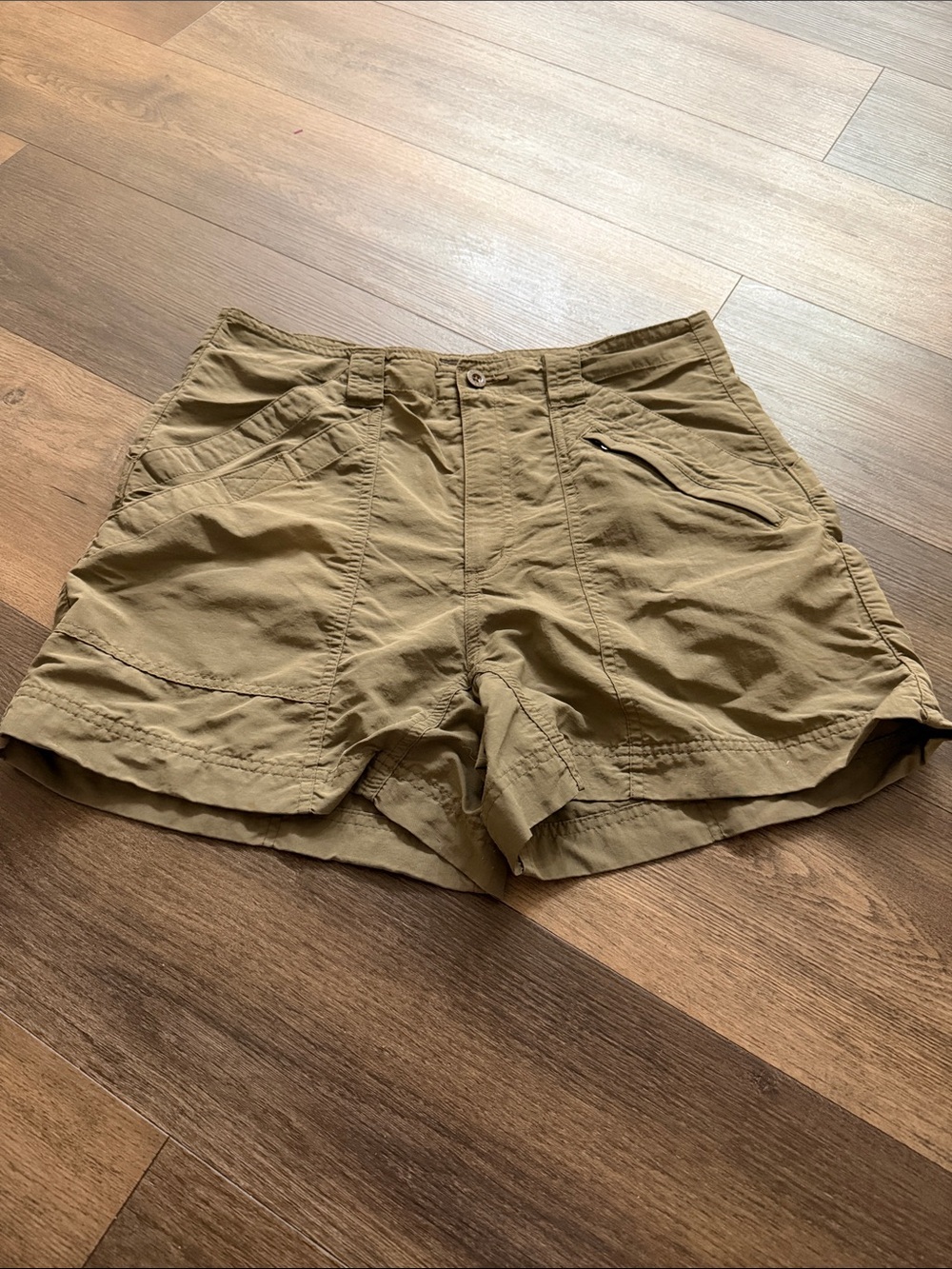 Royal Robbins Women's Tan Outdoor Utility Shorts